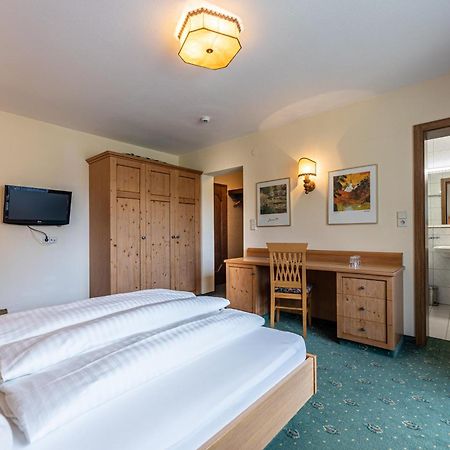 Hotel Gletscherblick Sankt Leonhard im Pitztal Extérieur photo
